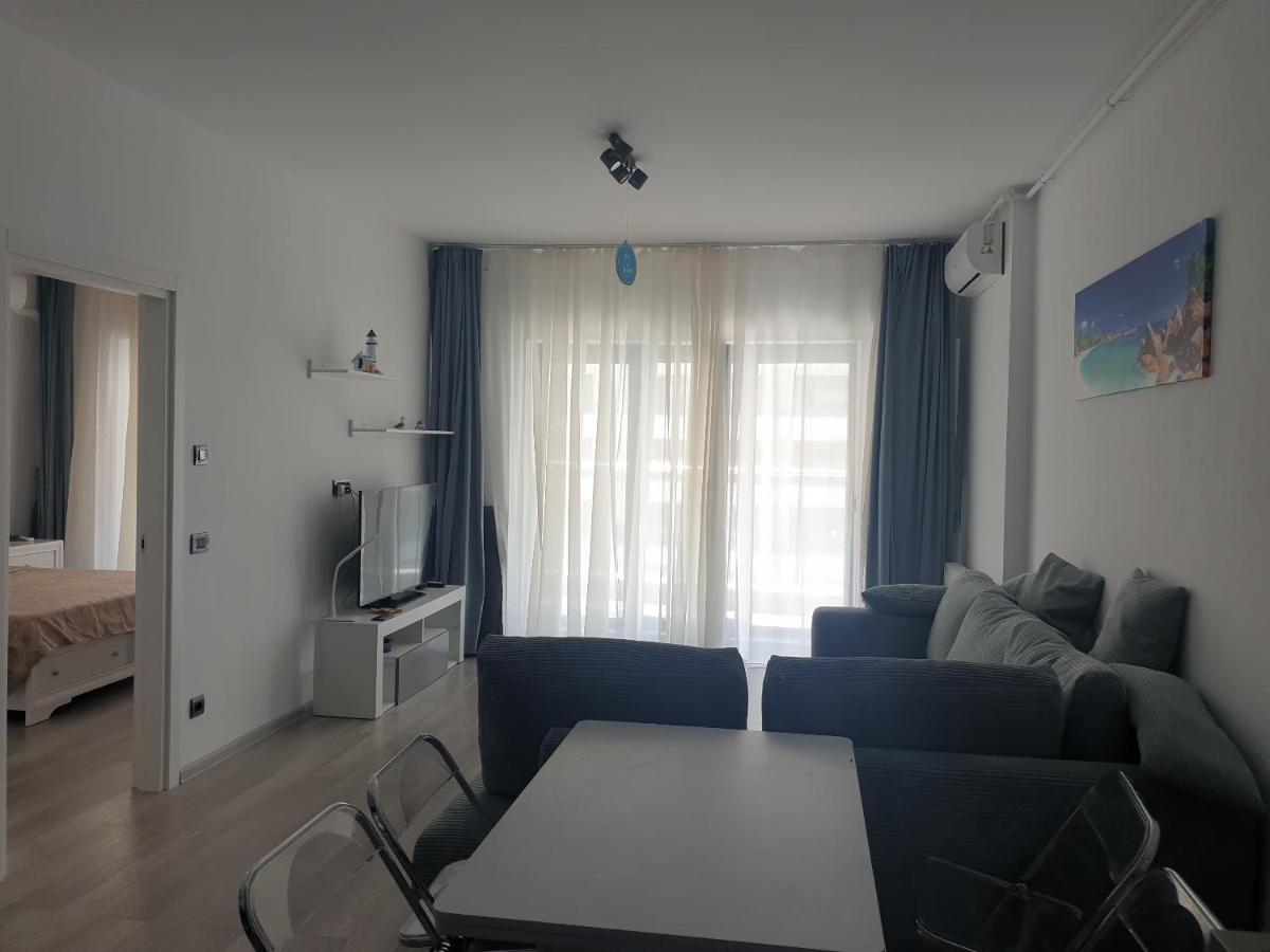 Blue Apartament Mamaia Bagian luar foto