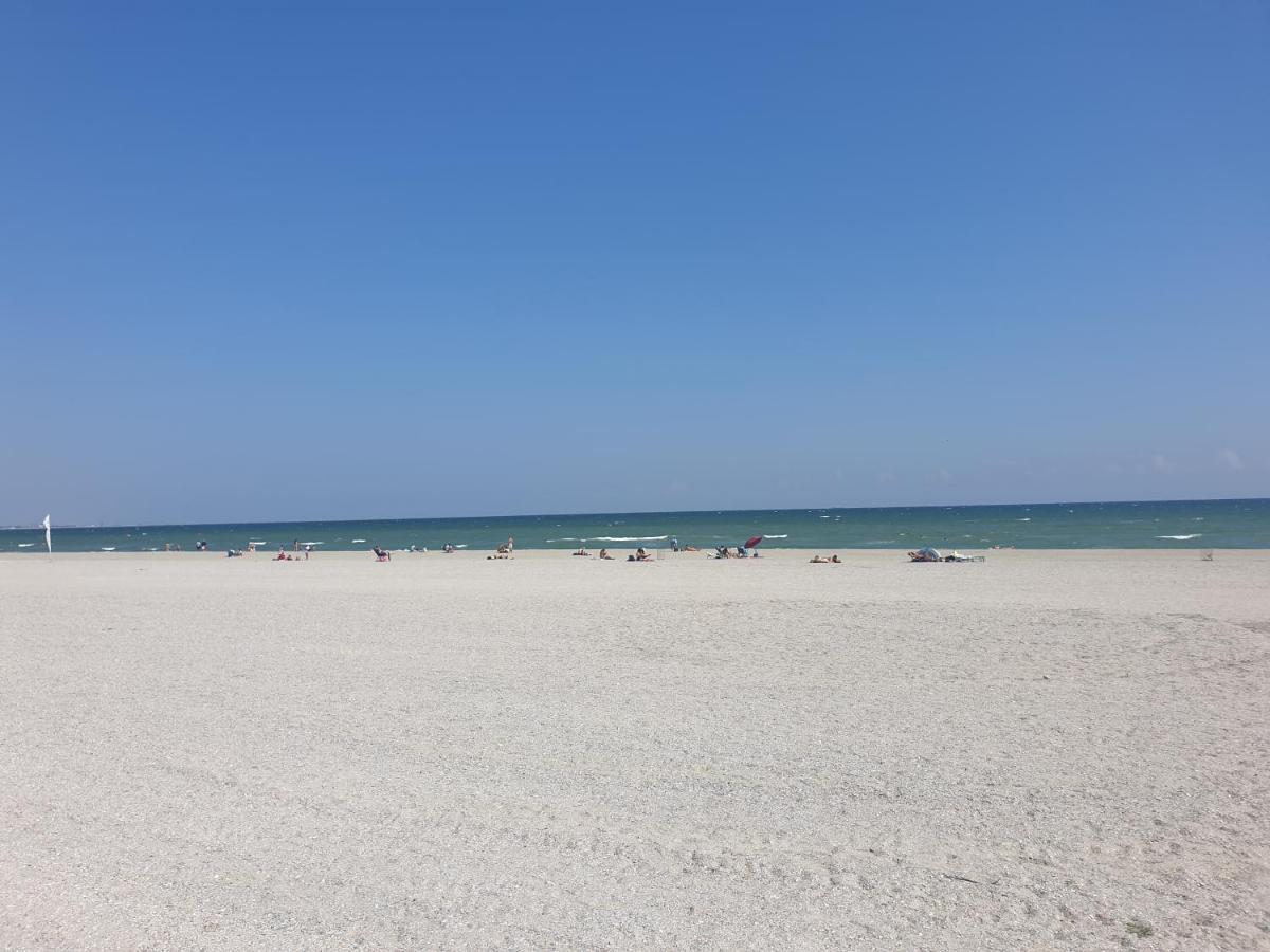 Blue Apartament Mamaia Bagian luar foto